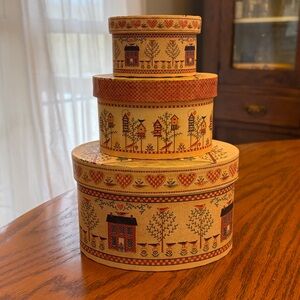 “Home Is Where the Heart Is” Oval Bob’s Boxes